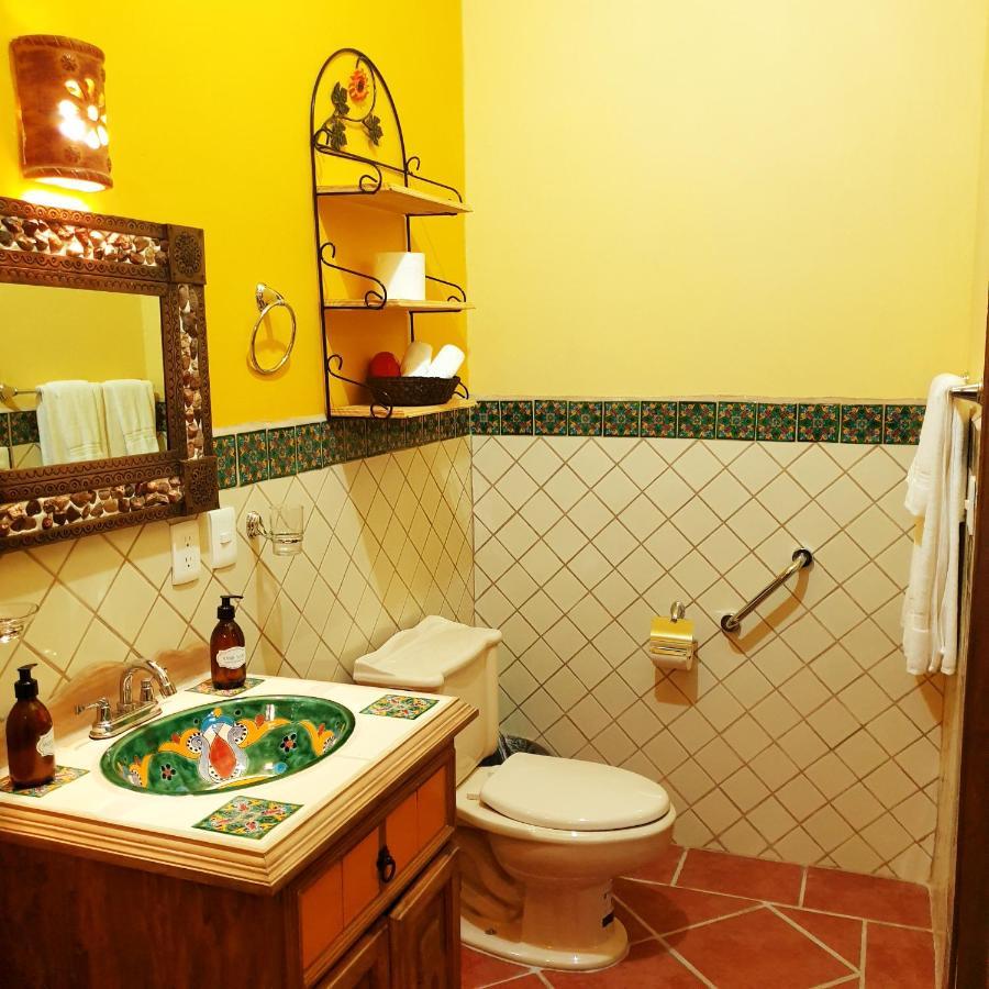 Hôtel La Casona Chapala Extérieur photo