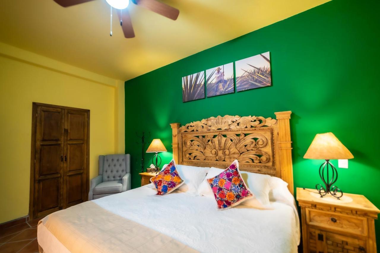Hôtel La Casona Chapala Extérieur photo