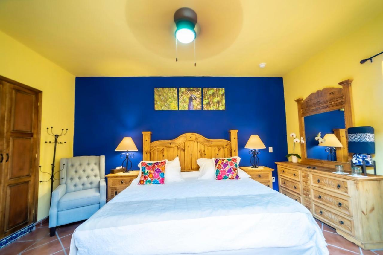 Hôtel La Casona Chapala Extérieur photo